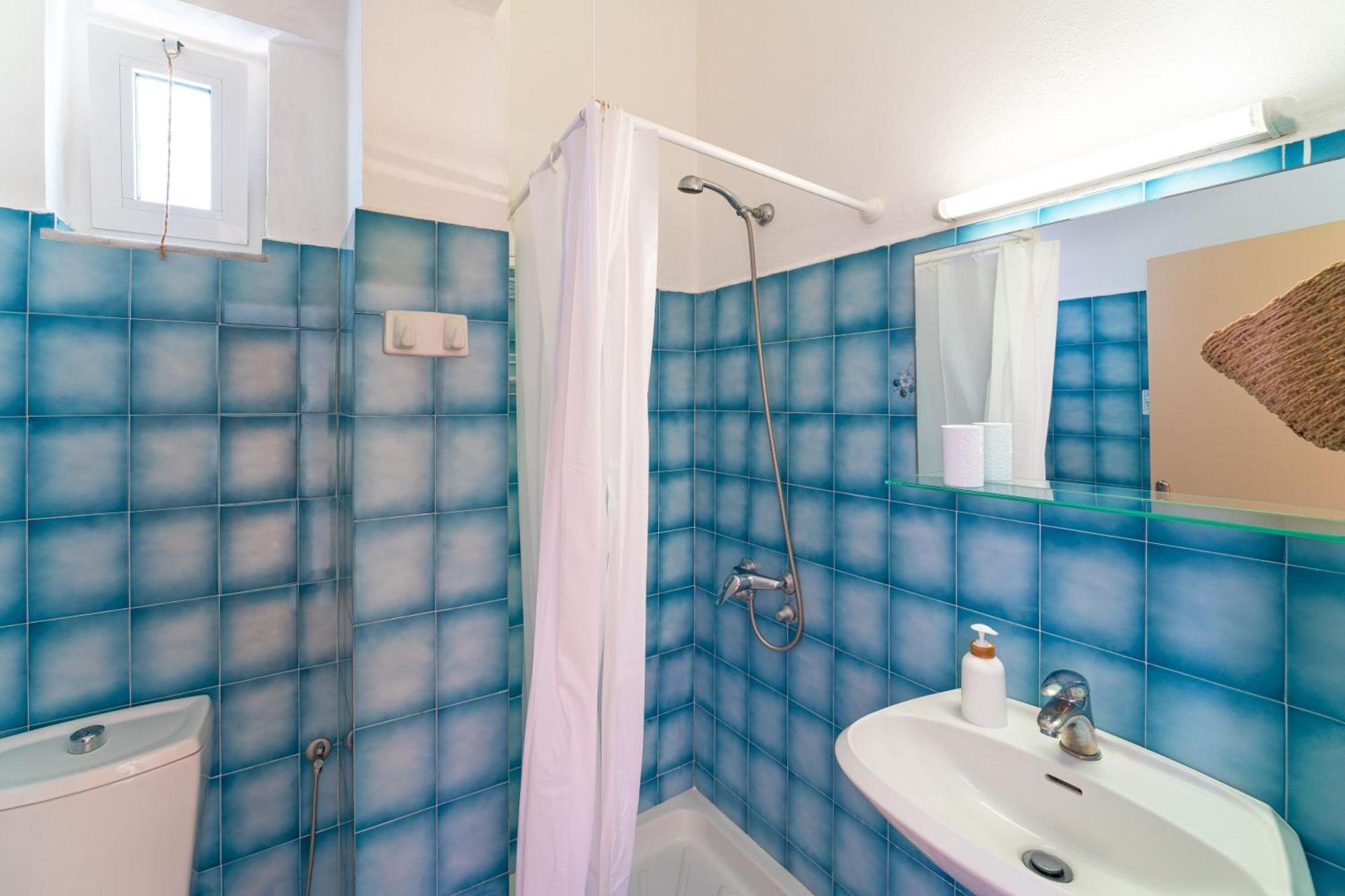 Tselios Apartments & Studios كوتاري الغرفة الصورة